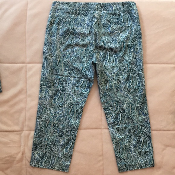 Paisley Y2K capris - Picture 3 of 5